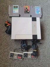 Nintendo NES Console - 2 Controllers 3 Games Tested And Working