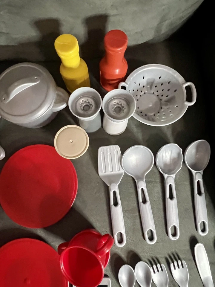 Lote de 30 piezas de platos, cuencos, tazas, ollas y sartenes de cocina Step 2 Foto 4 de 4