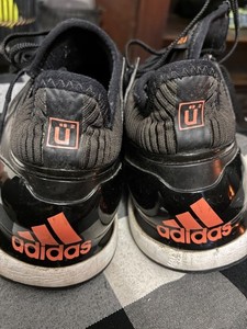 tennis adidas ubersonic 2 size 7M