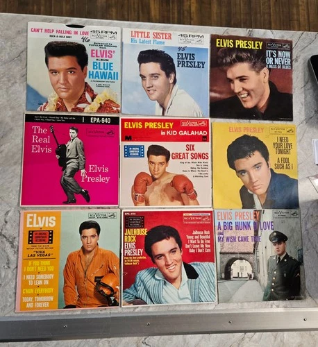 Exact Shown Lot #2 of 9 Vintage Elvis Presley Vinyl 45's in Sleeves
