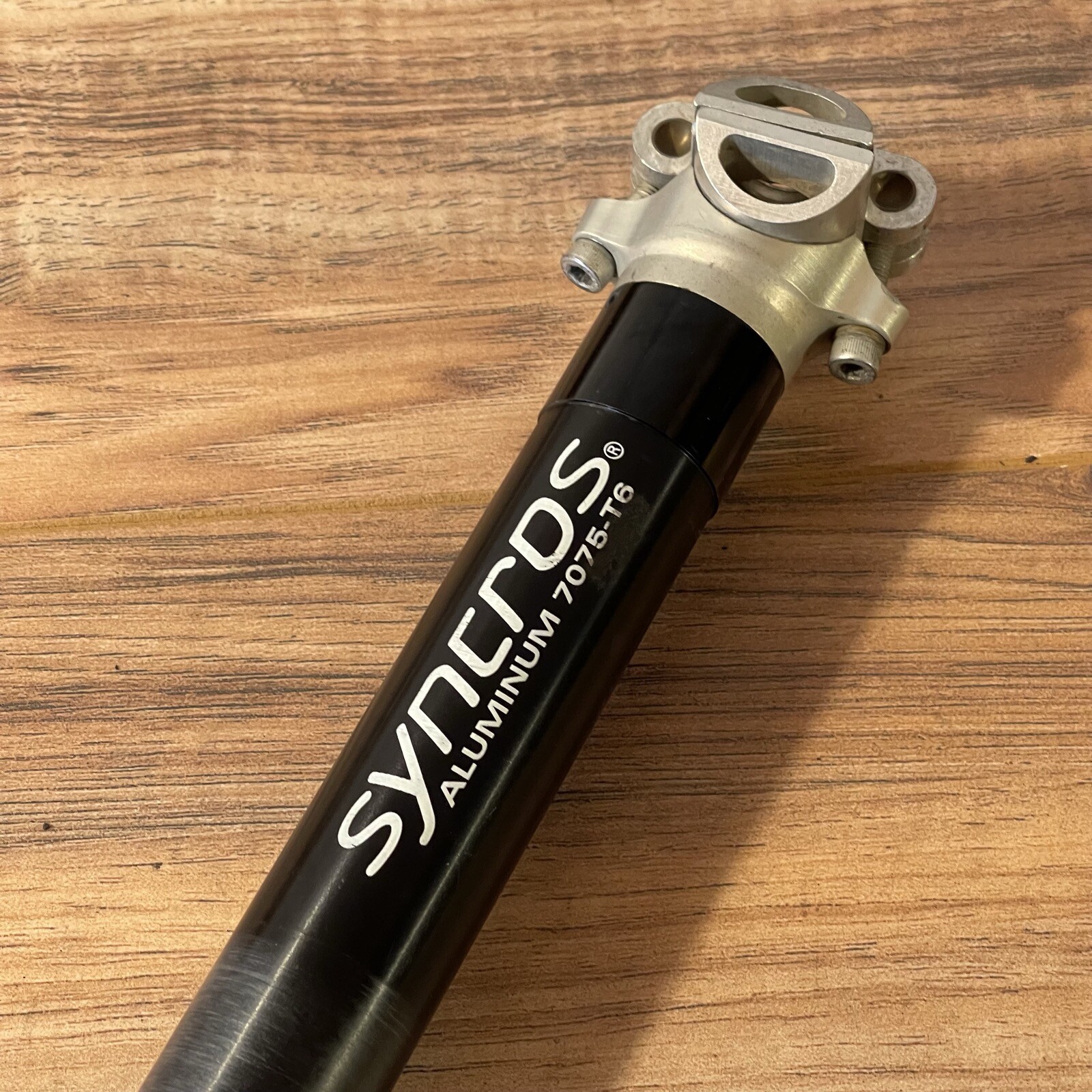 訳あり】 シンクロス製 極薄チタンシートポスト240mm パーツ