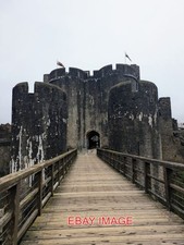 PHOTO  CAERPHILLY CASTLE (3) CONSTRUCTED BETWEEN 1268 AND 1271 BY GILBERT DE CLA