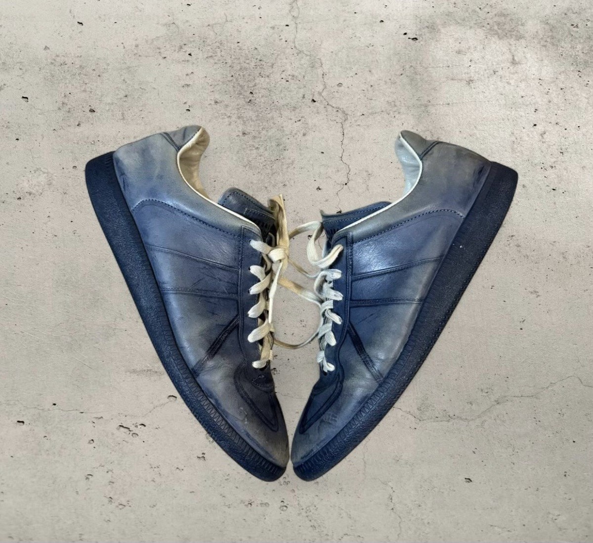 Maison Margiela Replica Blue Leather Lace-Up Sneakers Men's Low