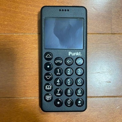 Punkt MP02 Minimalist Mobile Phone Black 4G LTE Bluetooth Wi-Fi