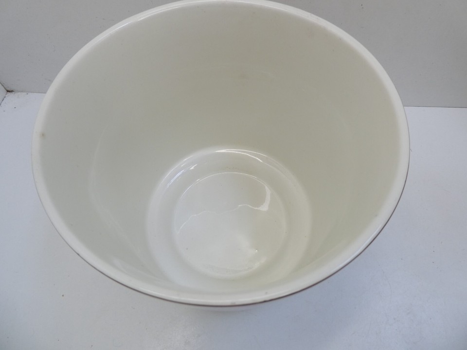 WEDGWOOD PEACOCK FLORAL POTTERY CERAMIC POT URN JARDINEER PLANTER MADE