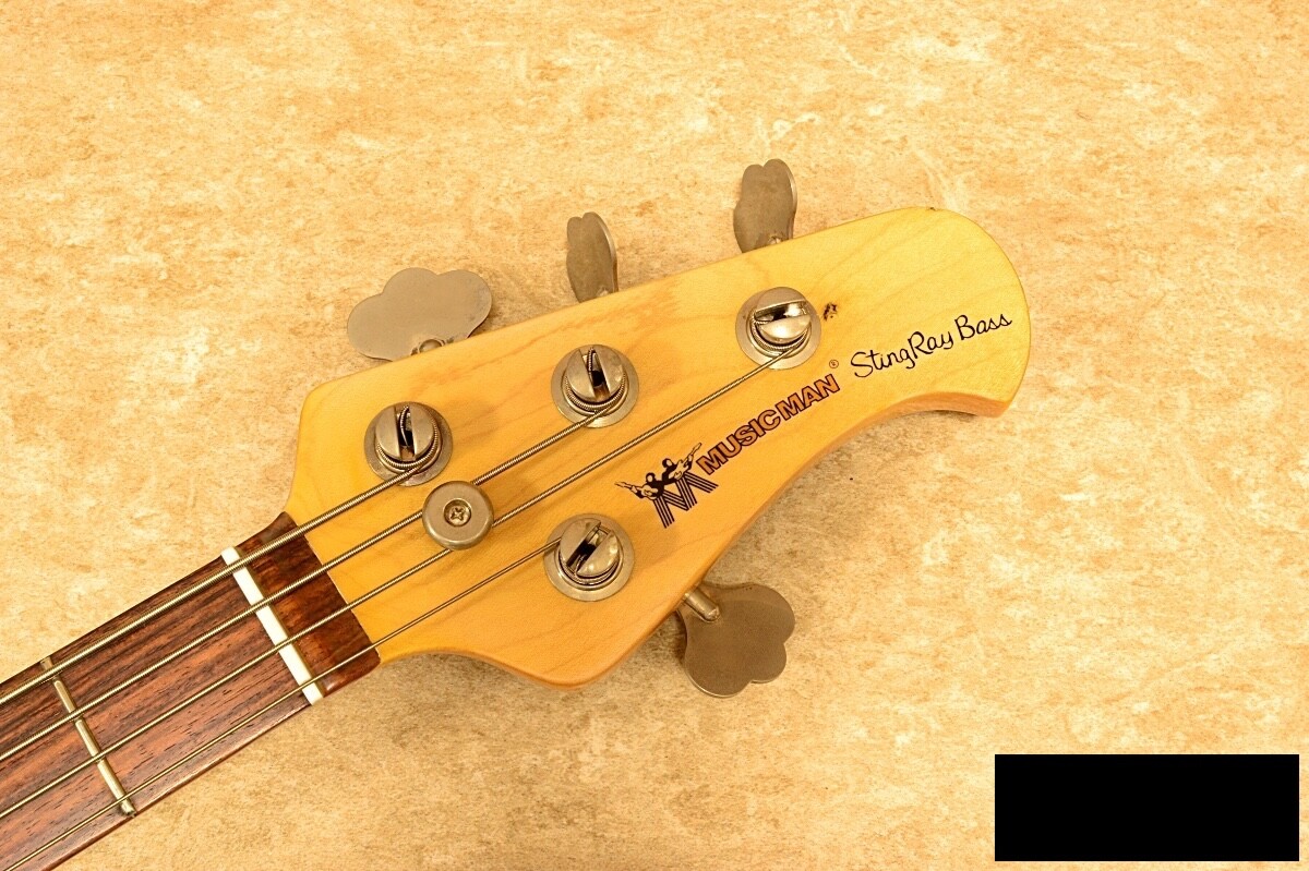 2004 MUSIC MAN StingRay 3 EQ H Limited Edition Radiance Red