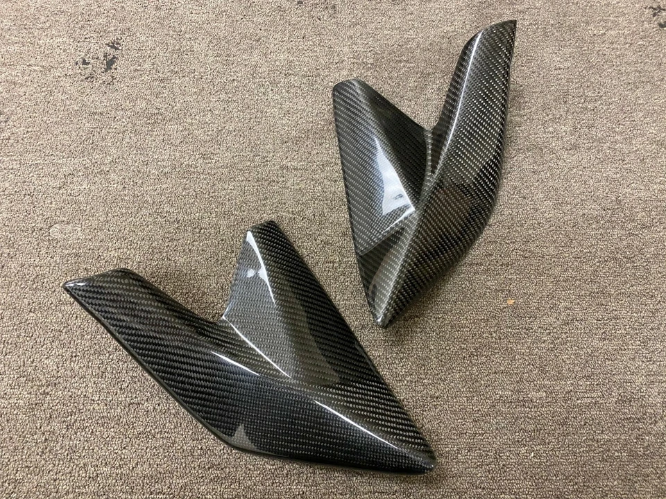 Боковые панели бака под сиденьем из углеродного волокна для 2002-2007 Cagiva Xtra Raptor 1000  - Изображение 2 из 2
