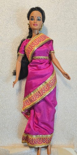 Mattel Indian Barbie Doll Dolls of the World Collection 1995 EUC C398G - Picture 2 of 13