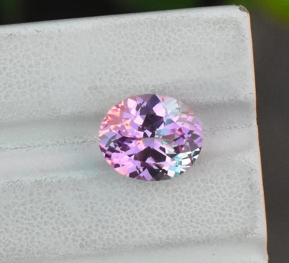 Безупречный цейлонский розовый сапфир россыпью овальный драгоценный камень 12X10X6 мм класс AAA 6,38 карата - Изображение 4 из 4