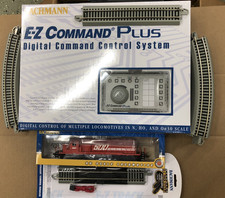 HO Bachmann 44933 EZ Command Starter Set, DCC Locomotive, Throtle  Track