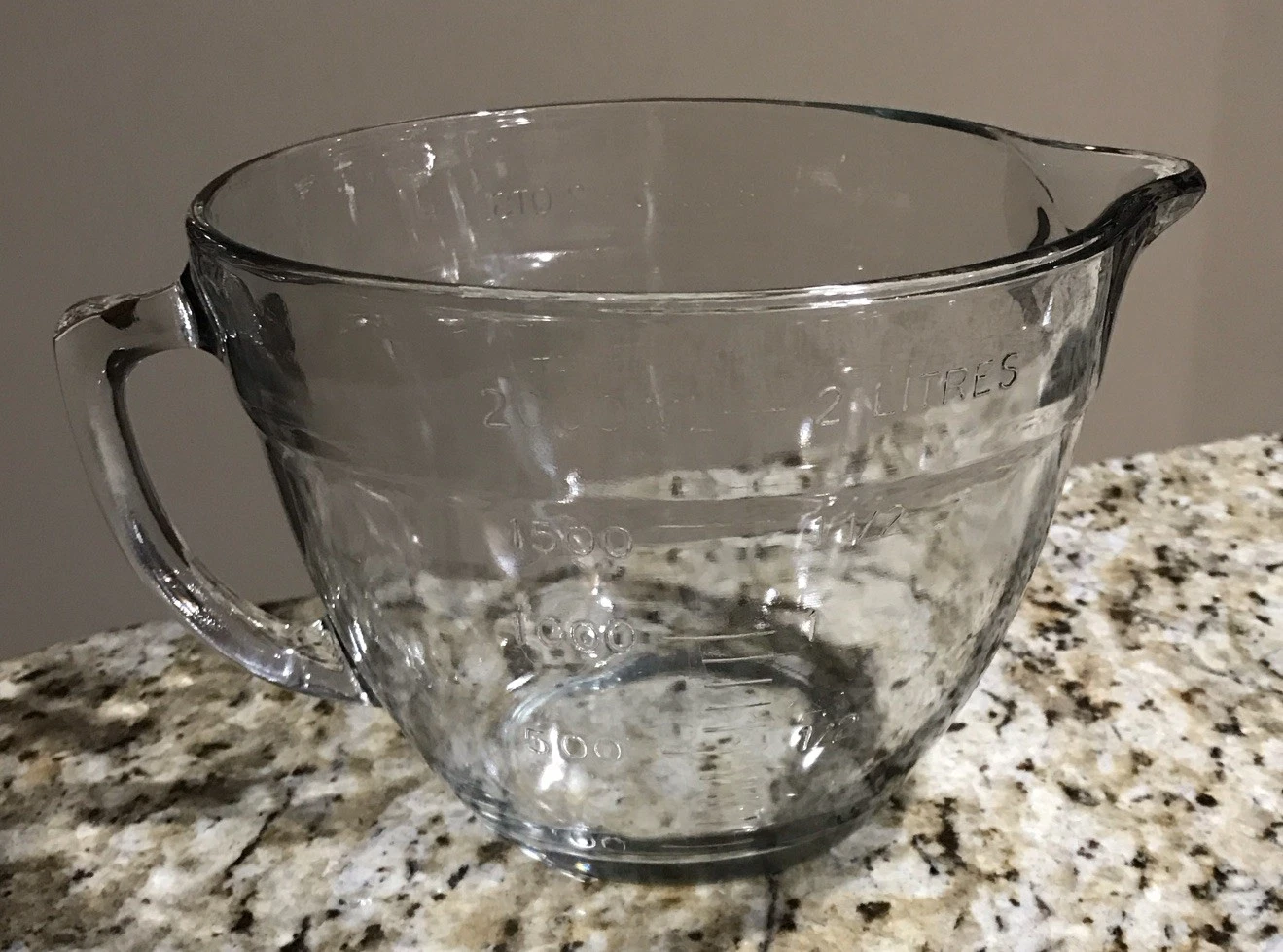 Pampered Chef 8 Cup 2 Qt Glass Measuring Mixing Batter Bowl No Chips Or Cracks