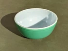 1940’s Glass Mixing Bowl: PYREX Green Primary Color Patt. OFF 8.5in USA Vintage!