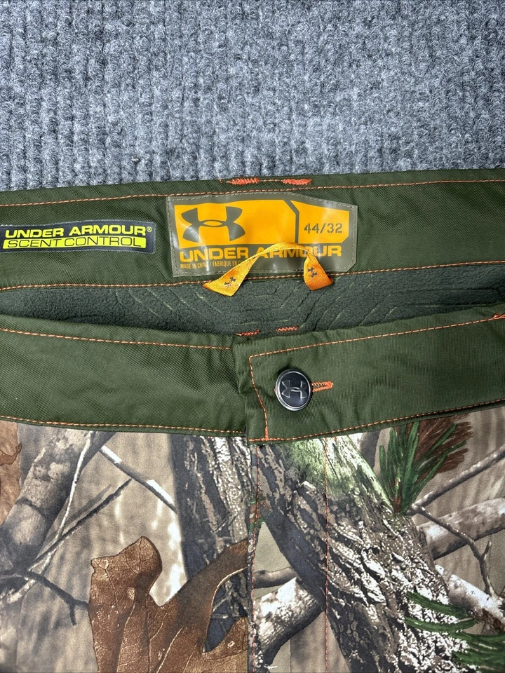 NWT Mens Camo Hunting Pants 44X32 Scent Control Under Armour Camo Windproof $180 - Image 3 of 4
