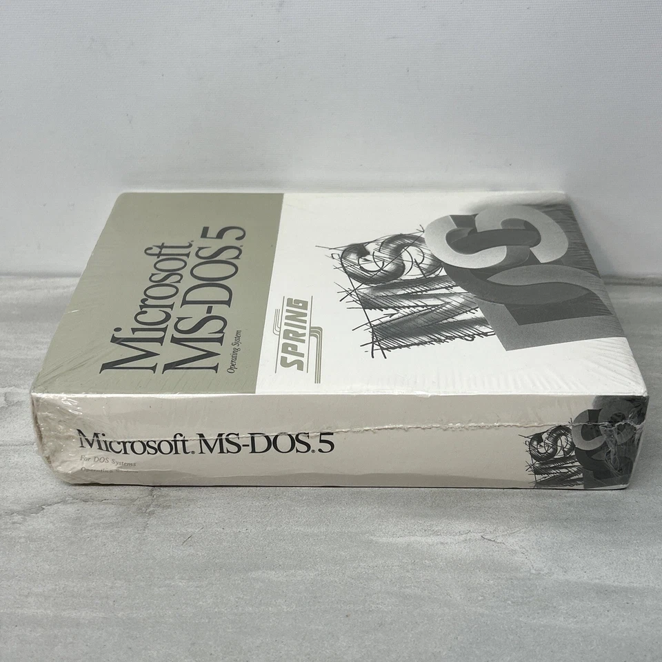 Microsoft MS-DOS Operating System Ver 5 on 3.5 Disks Sealed Big Box OEM RARE PC - Image 4 of 4