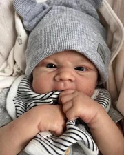 Realistic 17" Reborn Baby Dolls Cute Soft Body Baby Chubby Real Life Toddler Toy