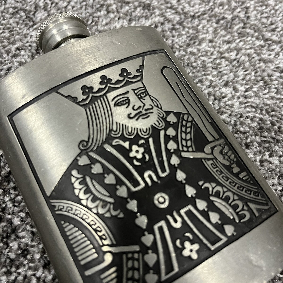 ★Eva　新品未使用スキットル　PEWTER HIP FLASK English Pewter 3 Oz Pocket Rounded Kidney Hip Flask