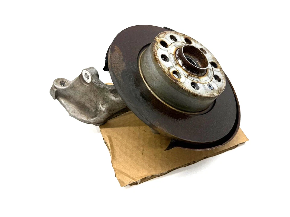 2015-2020 AUDI A3 S3 QUATTRO REAR RIGHT SIDE SPINDLE KNUCKLE WHEEL HUB OEM - Image 2 of 4