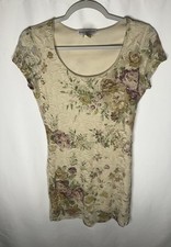 Body Central Dress Size Medium, Cream ,Lace ,Flowers