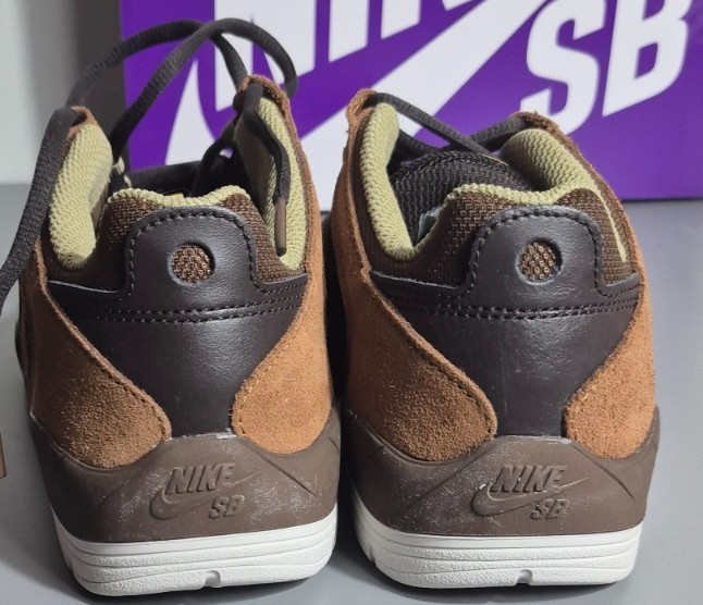 Nike SB Vertebrae Shoes Cacao Wow Brown-Dragon Red Sz 11 FD4691-200 NEW WITH BOX