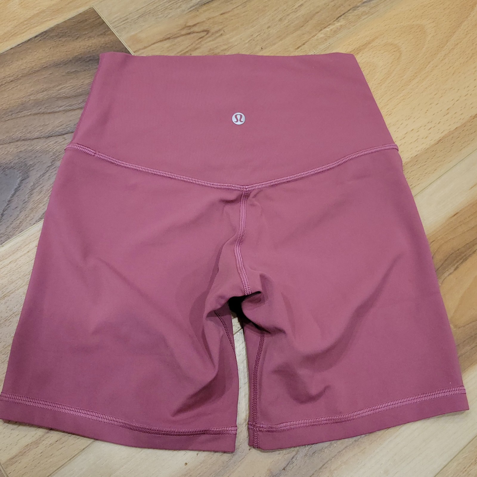 Lululemon Align Biker Short Wunder Train High-Rise Short Size 4 Carnation Red ￼