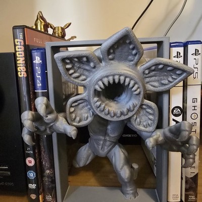Demogorgon Stranger Things Buchhalter Buchecke 3D