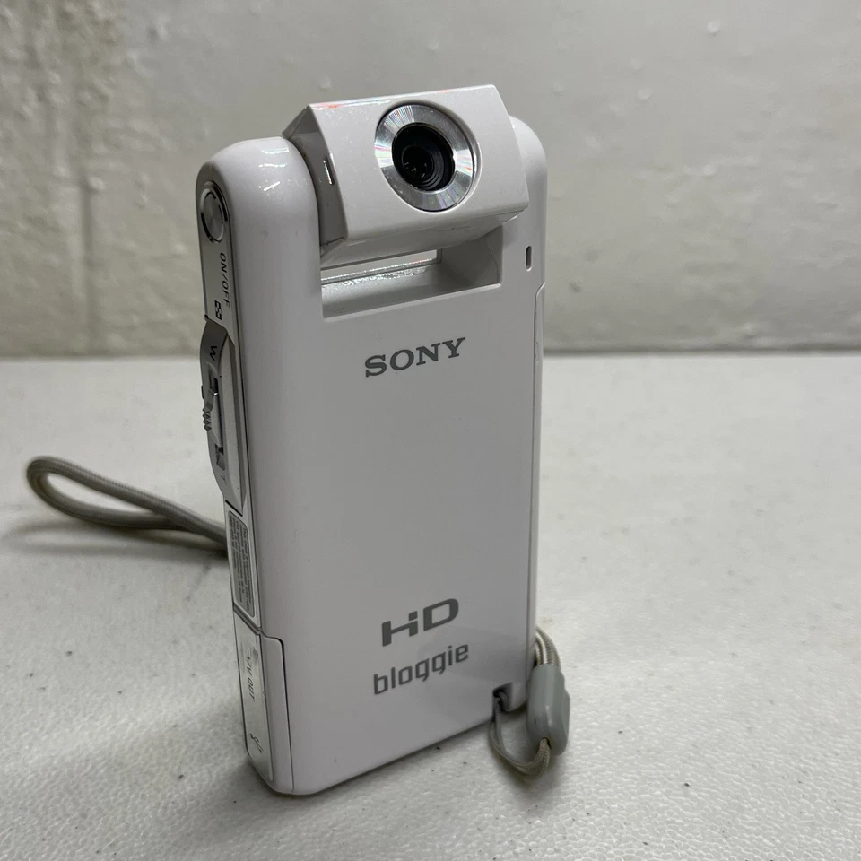 Cámara digital de bolsillo Sony MHS-PM5 HD Bloggie lente de ángulo 360 probada blanca con batería Foto 4 de 4