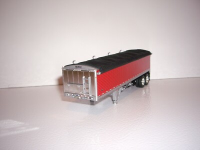 DCP FIRST GEAR 1/64 34' RED WITH BLACK TARP WILSON GRAIN TRAILER 