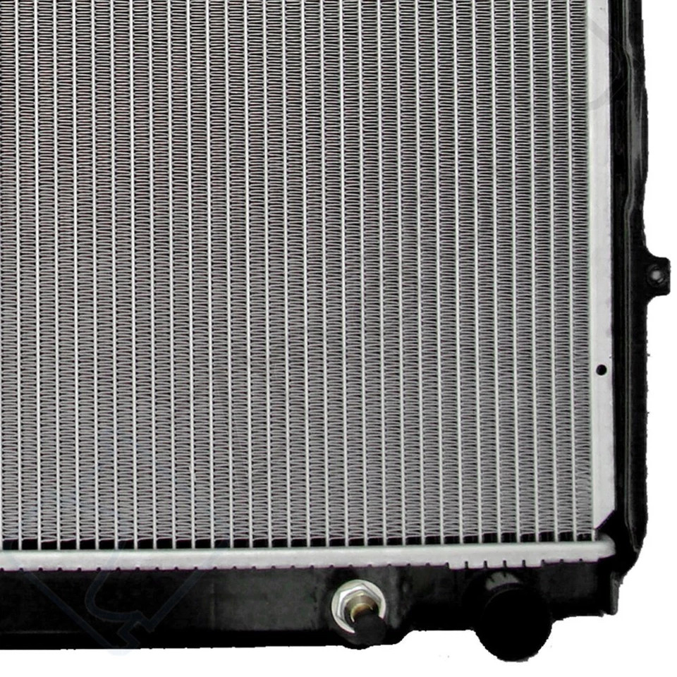 Brand New Aluminum Radiator for 2000-2006 Toyota Tundra 4.7L V8 Fits CU2321 — 第 2/3 张图片