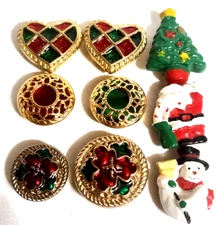 9 Xmas Button Covers 6 Metal w Red & Green Enamel & 3 Plastic Tree Santa Snowman