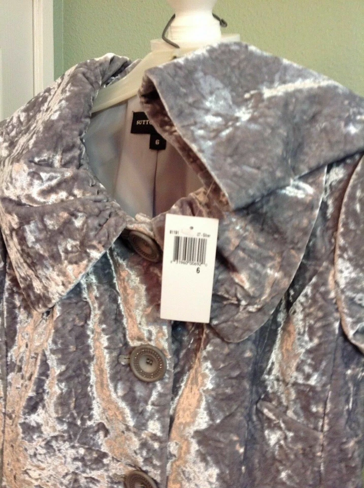 NWT! SUTTON STUDIO Jacket ~Silver Soft Plush Velveteen Button Down Front ~Sz.6 - Image 4 of 4
