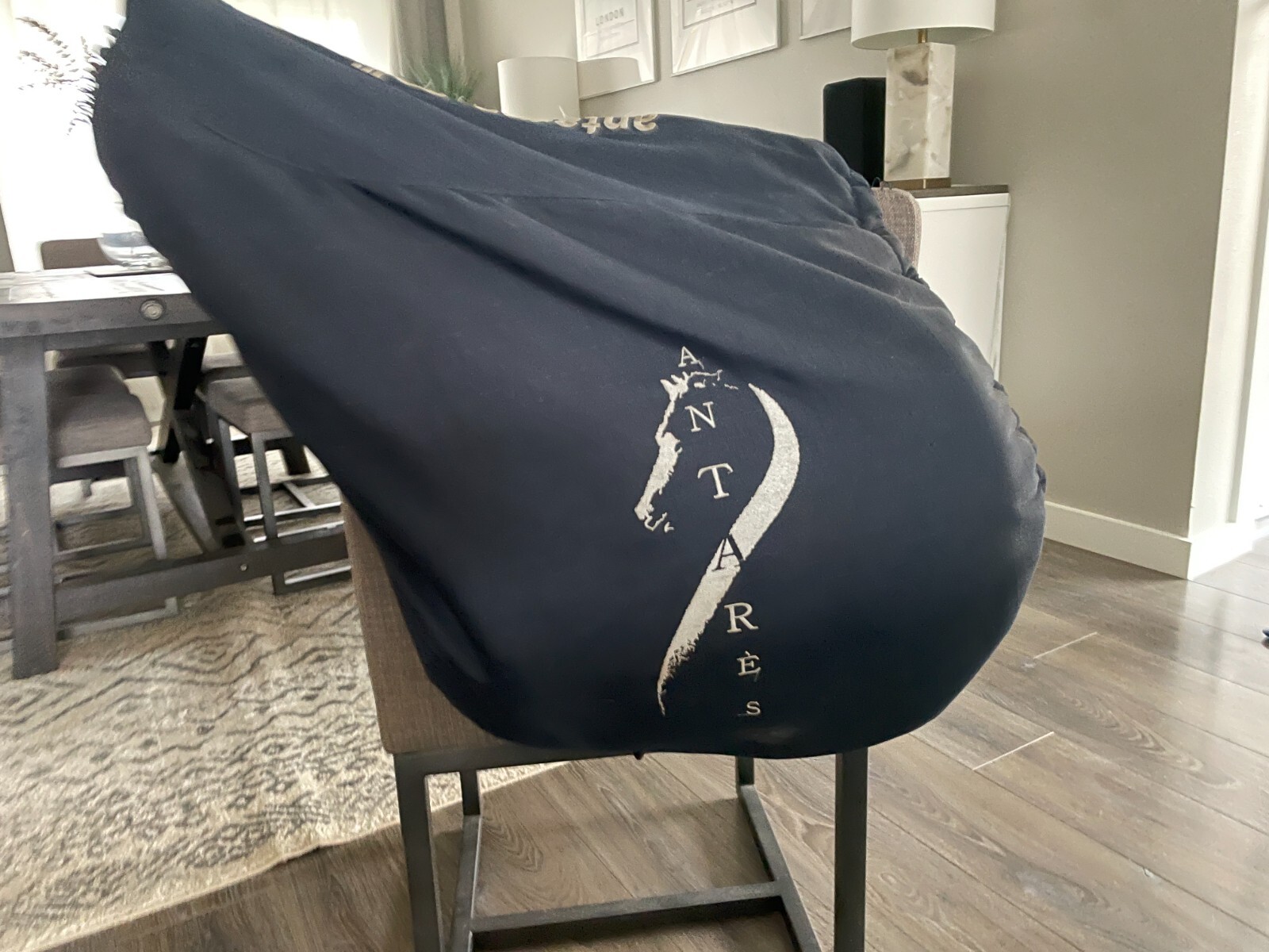 Antares 18" 2AA 2021 Antares is the Contact Monoflap model - Semi-Deep Seat