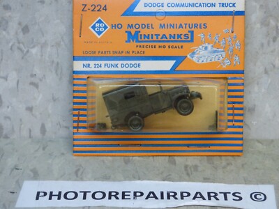 Roco Minitanks / (NEW) 1/87 WWII US Dodge 3/4 T 4x4 Radio Truck Lot #7034K 