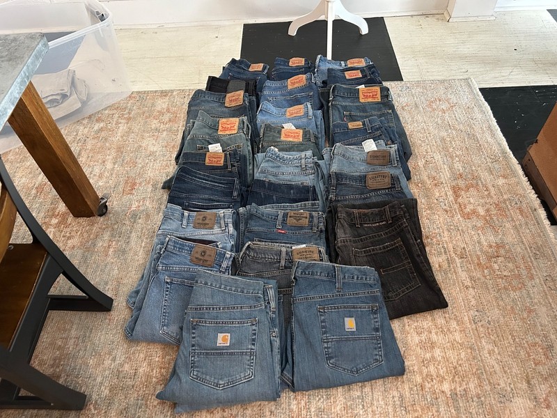 Y2K Denim Jeans Wholesale 20+ Lot - Levi's Wrangler Carhartt Calvin Klein Gap