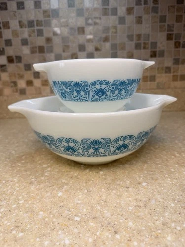 Vintage PYREX Blue Horizon Cinderella Mixing Bowl Set 2.5 Qt, 1.5 Pt~ #443, 441