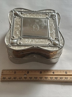 Things Remembered Swarovski Crystal Jewelry Box With Velvet Lined Interior 