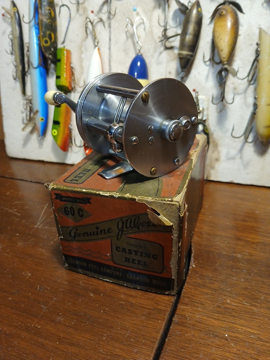 Vintage J A Coxe 60c Fishing Reel With Box Bronson Michigan