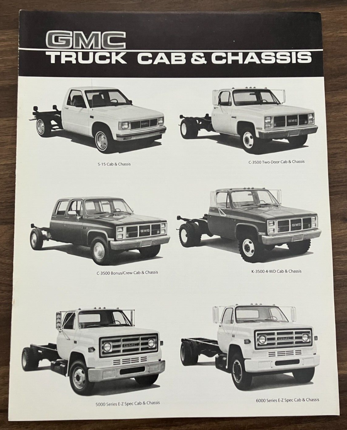 1986 GMC Truck Cab & Chassis - Vintage 8-Page Dealer Sales Brochure Catalog NM