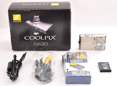 Nikon COOLPIX S620 silver 12.2MP Digital Camera NM- from Japan SB