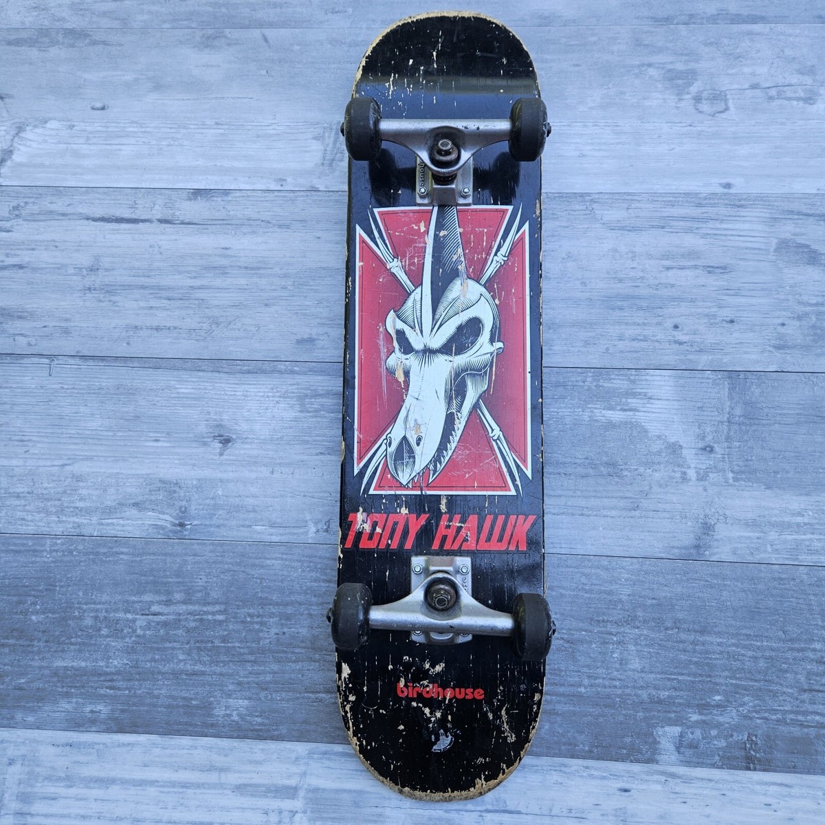 Vintage Tony Hawk Birdhouse Skateboard Pterodactyl Skull Black Red