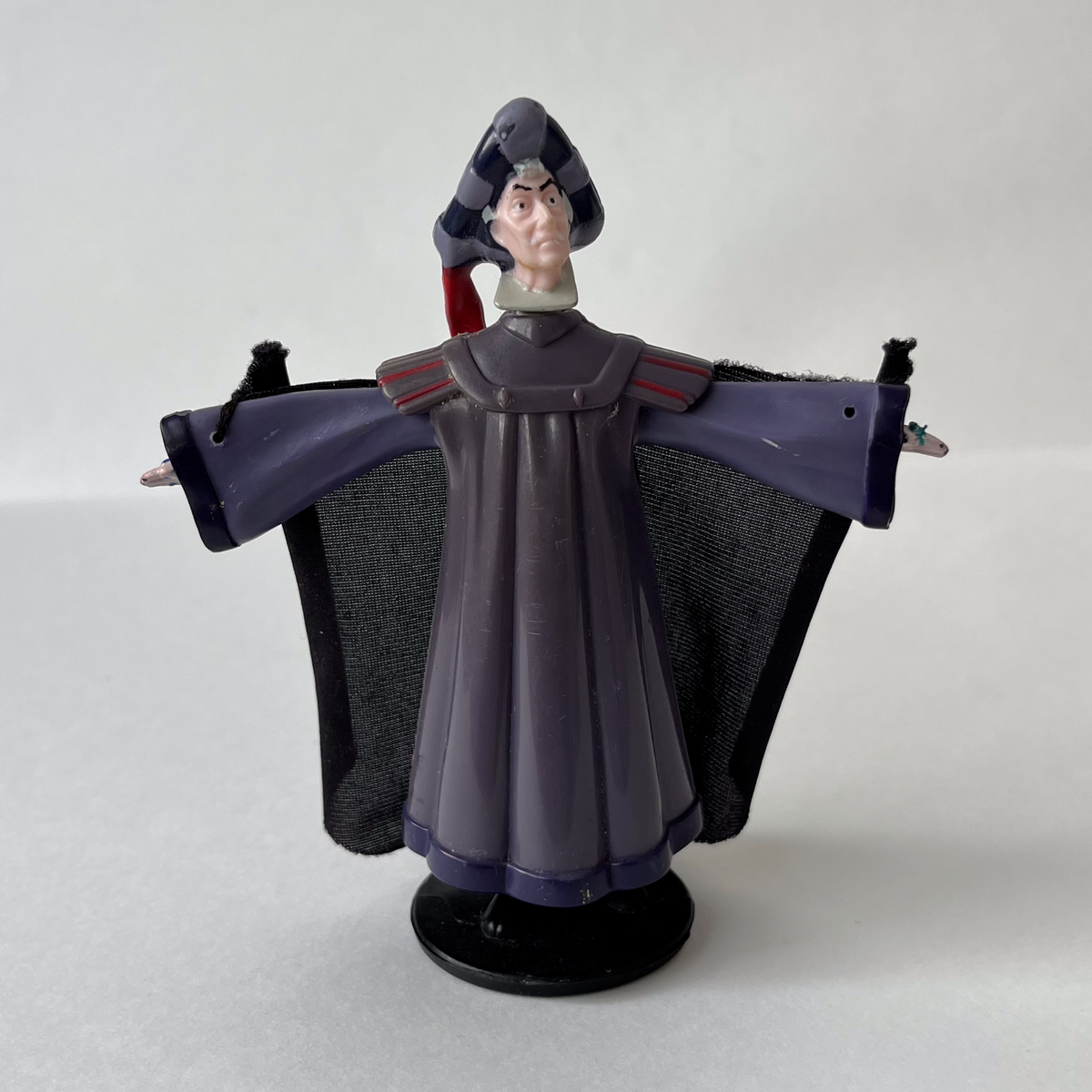 ロサンゼルス•ロジャース　ミゲルロハスフィギュア McDonald's - Claude Frollo Disney 1996 | eBay