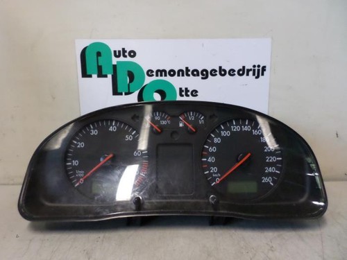 Instrumentenkombination VW Passat B5 3B2 3B0919861B P3802083