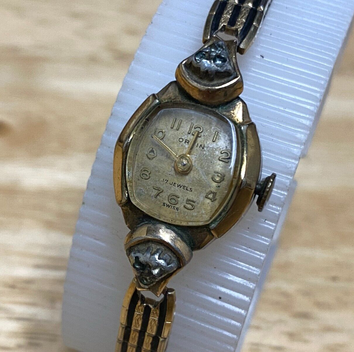 Vintage Orvin Hand Wind Watch Swiss Women 17J Diamonds Cocktail