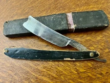 Antique Wade & Butcher Barbers Use type Straight Razor Locomotive Train Etching!