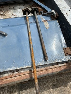 Land Rover Early Defender 90, 10 Spline Hinterachse Halbwellen