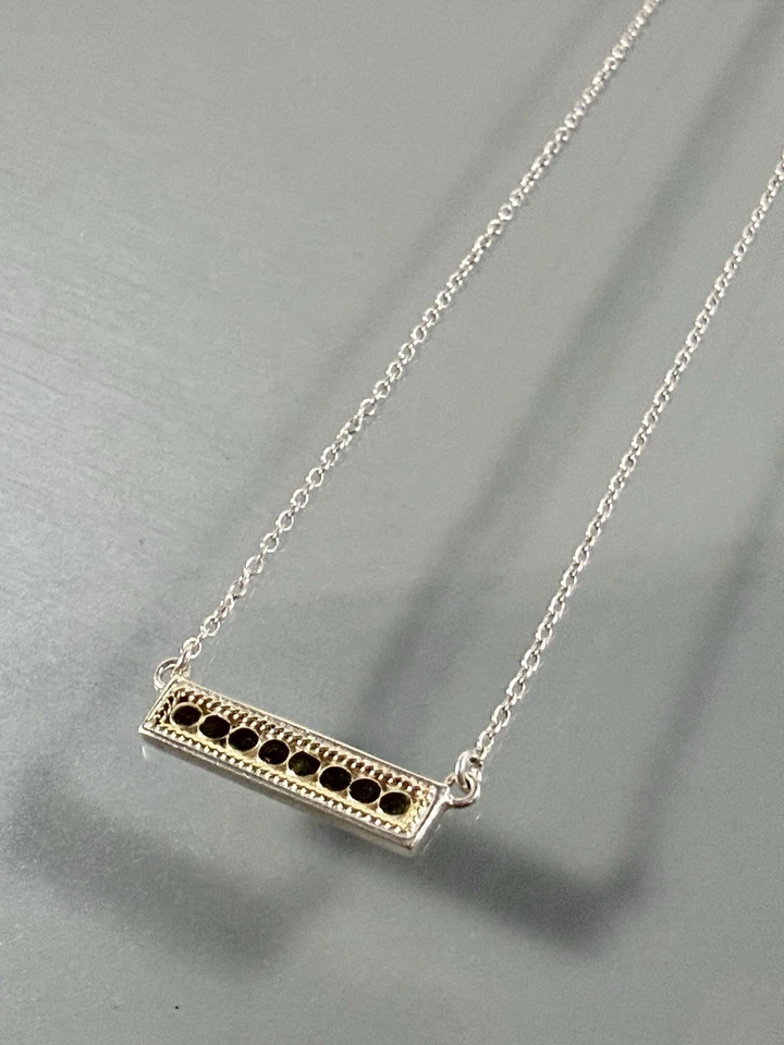 "Collar colgante barra Gili tono plata esterlina 925 y oro amarillo 16"" ANNA BECK" Foto 2 de 4