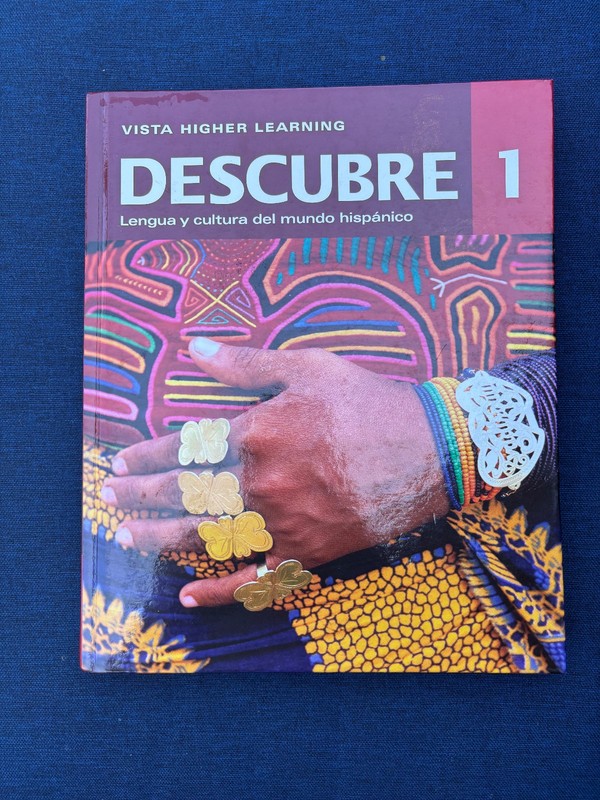 Descubre Level 1 - 2014 Edition - Student Edition - Very good condition!
