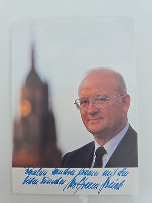 WOLFRAM BRÜCK Autograph Signed Autograph Card 10x15