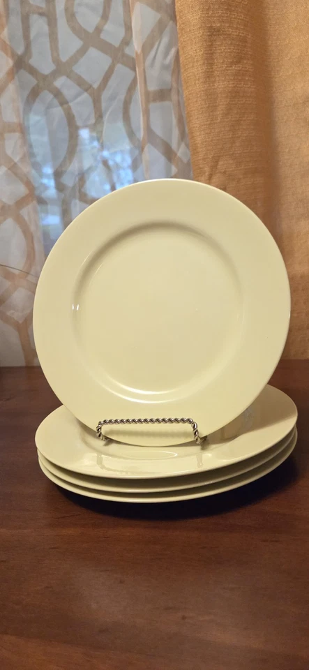 Taitu Uno by Emilio Bergamin Italy Salad Plates 7.75" Light Yellow 4 Pcs  - Image 2 of 4