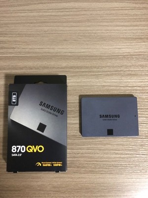 Samsung 870 QVO 8TB 2.5