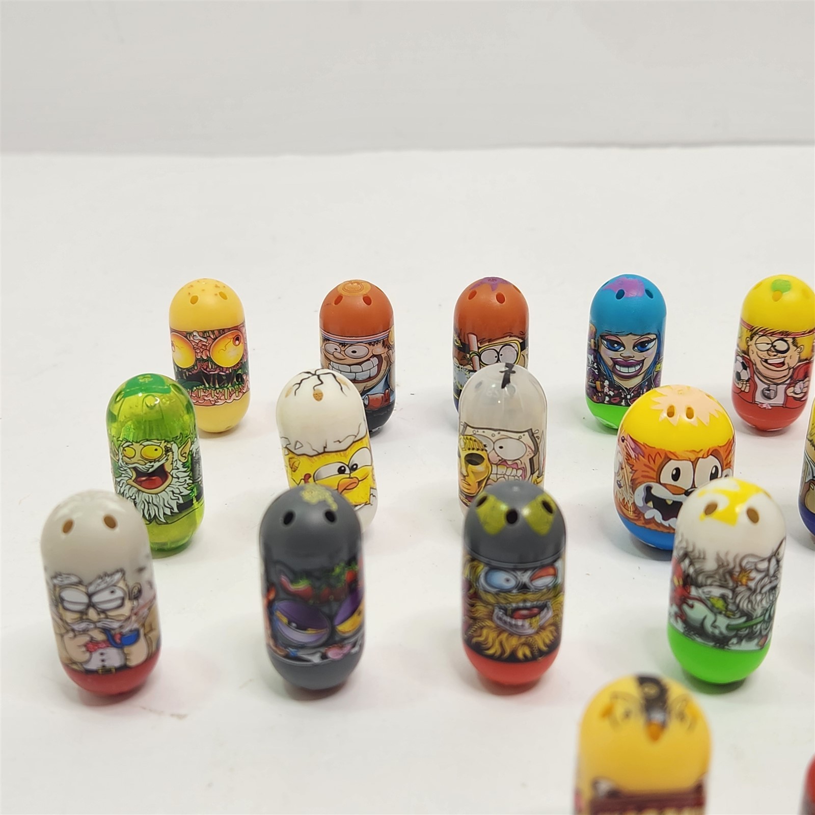 Mighty Beanz Bulk Lot / Bundle 43 In Total Moose Enterprises #COL-2027